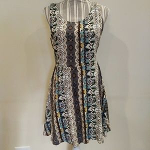 Love Riche Keyholed Patterned Mini Sun Dre…